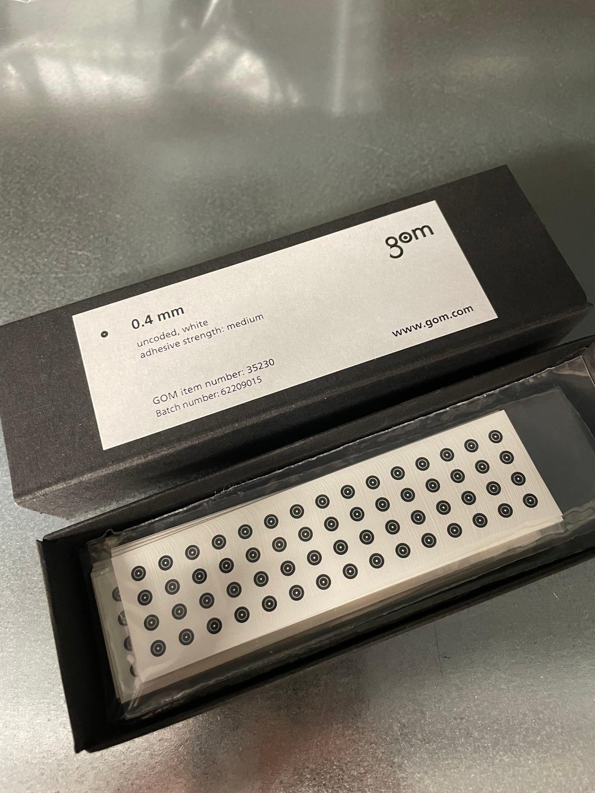 Reference Point Markers - Medium, Uncoded, White 0.4mm