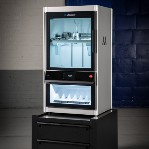 UltiMaker Factor 4 3D printer - side view